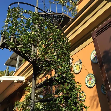 Trastevere Belvedere * Rom